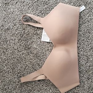 Lululemon Hold True bra